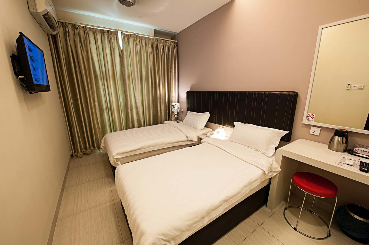 Seven Hotel Putatan Zewnętrze zdjęcie