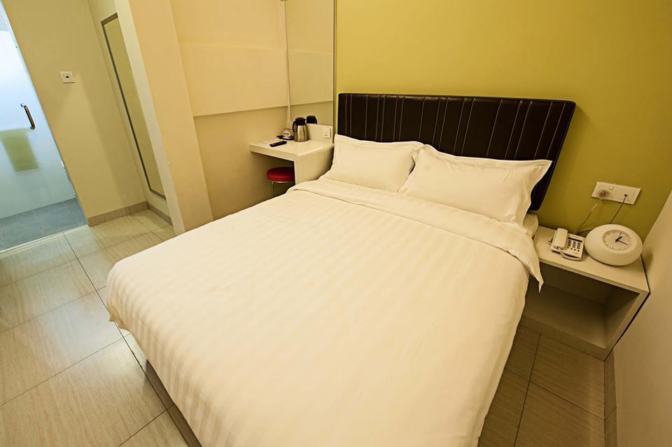 Seven Hotel Putatan Zewnętrze zdjęcie