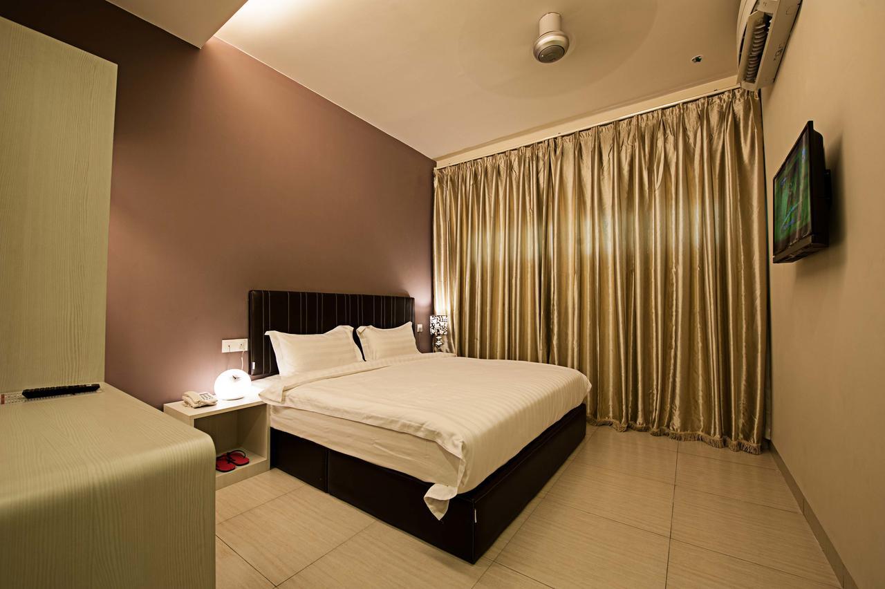 Seven Hotel Putatan Zewnętrze zdjęcie