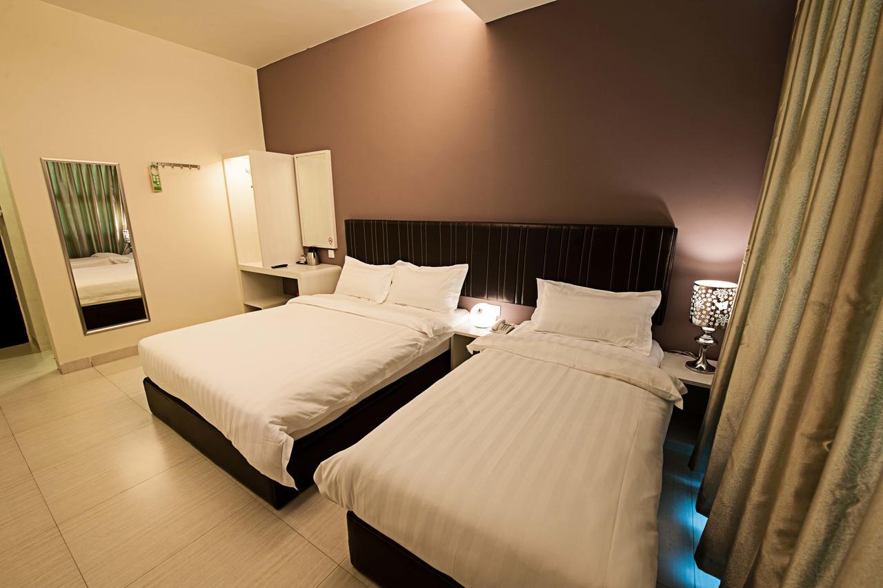 Seven Hotel Putatan Zewnętrze zdjęcie