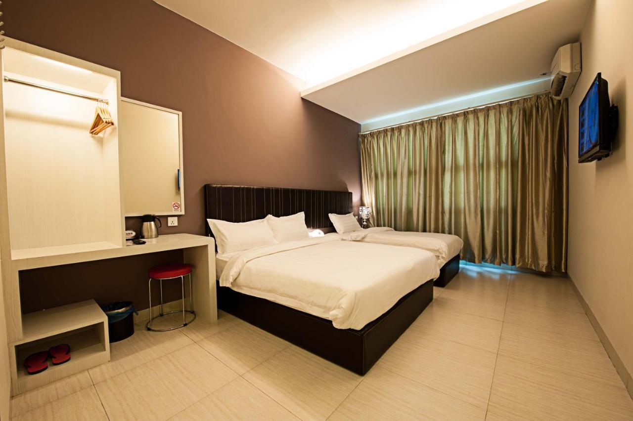 Seven Hotel Putatan Zewnętrze zdjęcie